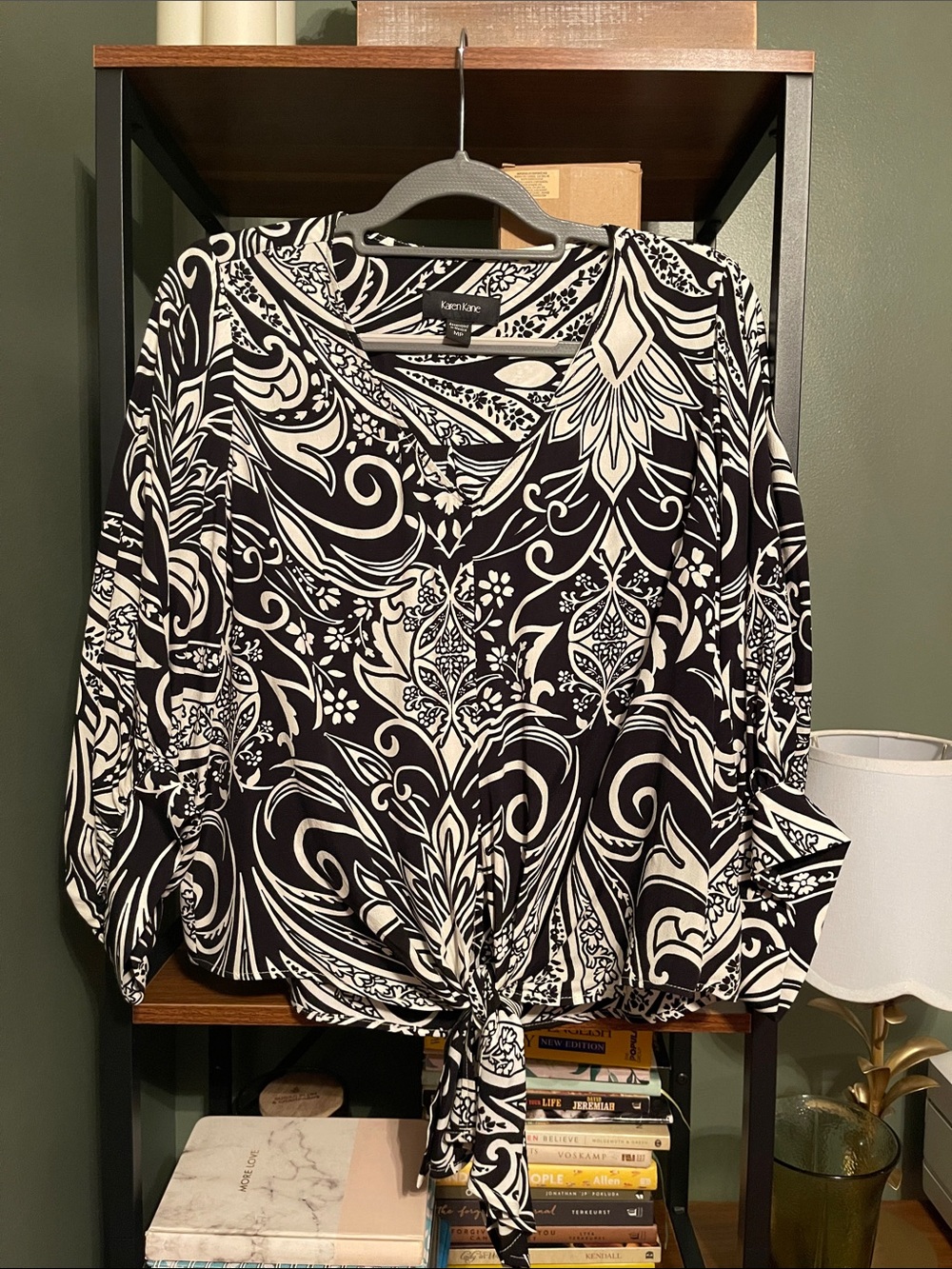 Karen Kane Black & White Tie-Front V-Neck Blouse